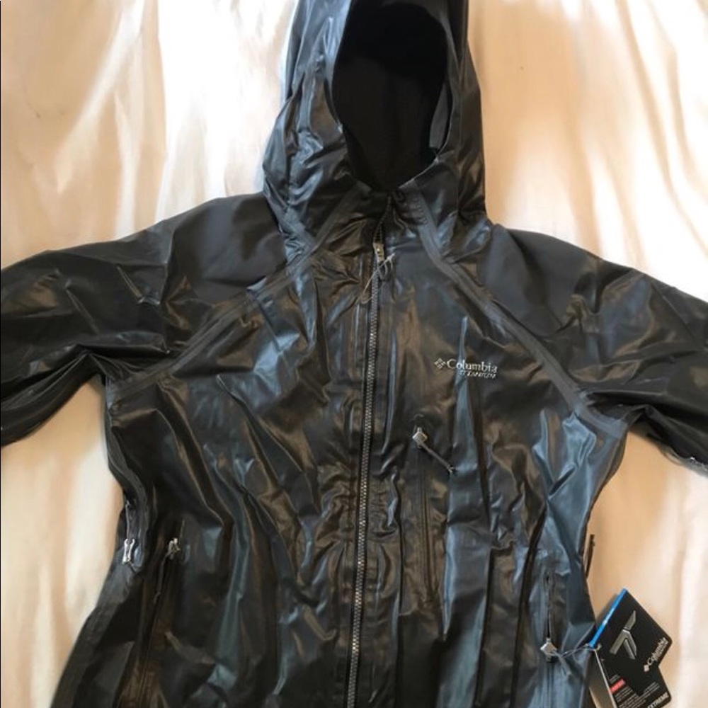 Columbia Titanium rain jacket
